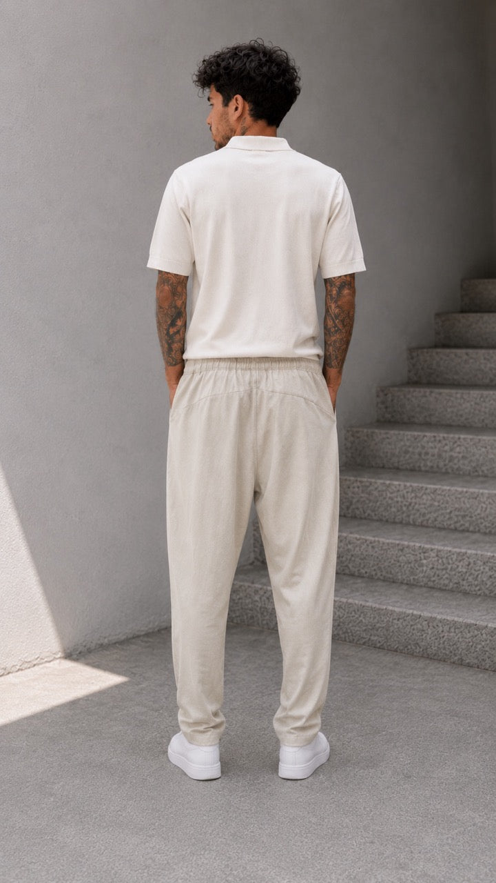 Pantalone beige in misto lino con elastico e laccio in vita