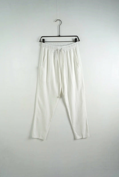 Pantalone panna in misto lino con elastico e laccio in vita