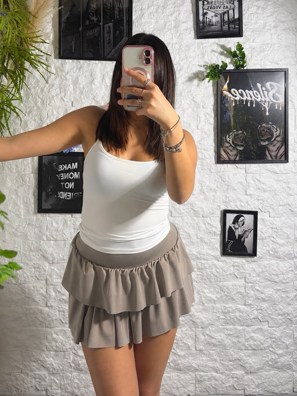 Gonna corta elasticizzata con culotte integrate e doppia balza