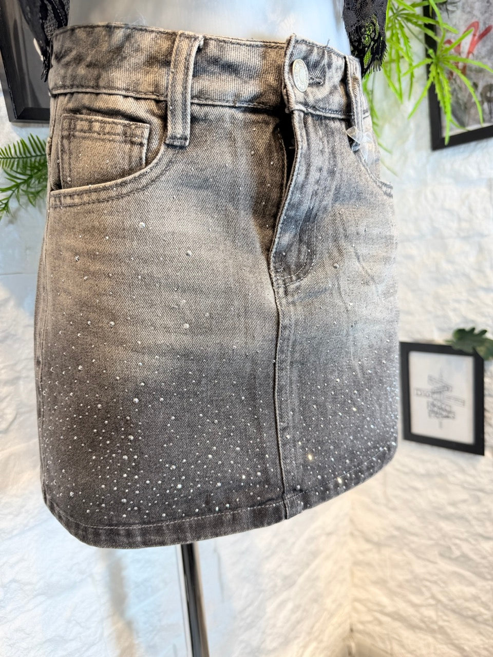 Gonna grigia slavata con strass a cascata e culotte 6-16 anni