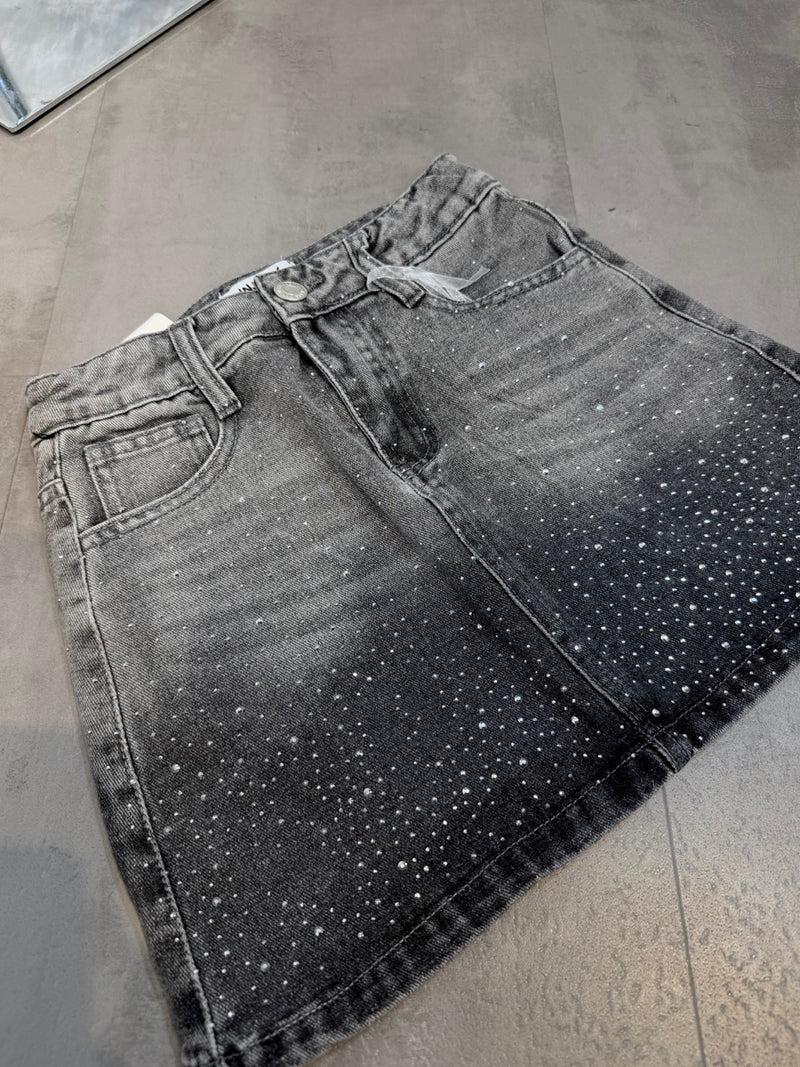 Gonna grigia slavata con strass a cascata e culotte 6-16 anni