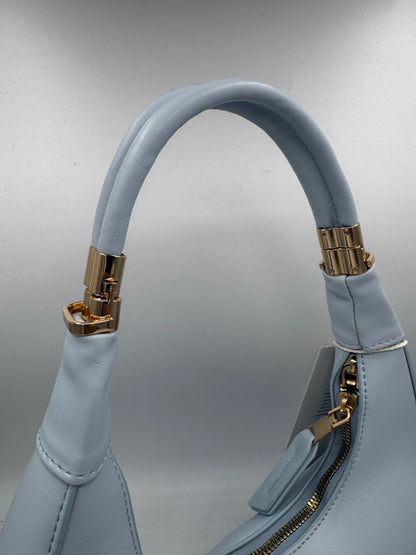 Borsa celeste in ecopelle con manico imbottito e tracolla