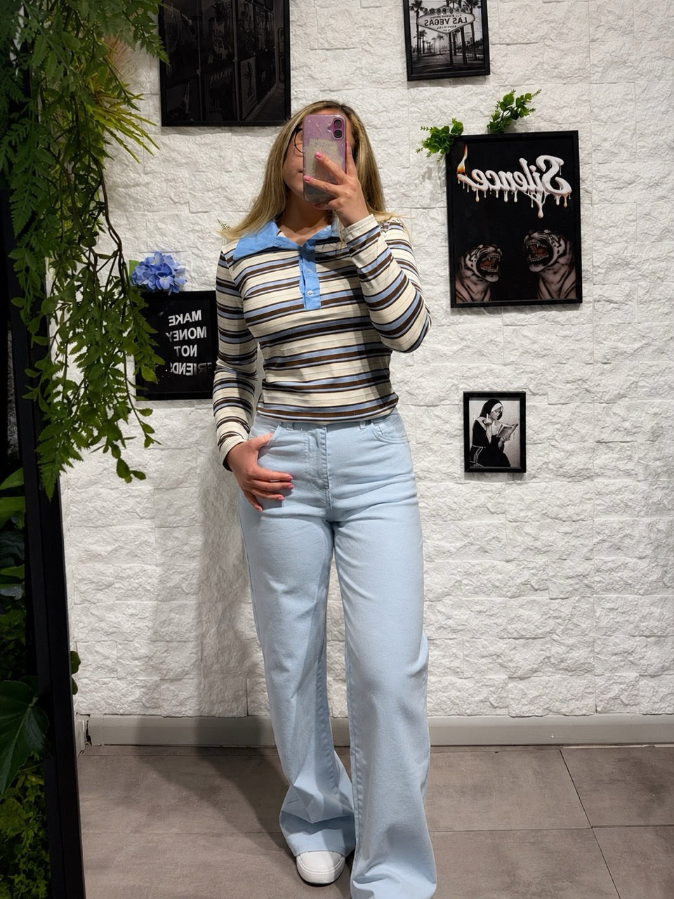 Jeans celeste pastello in denim a palazzo con vita alta