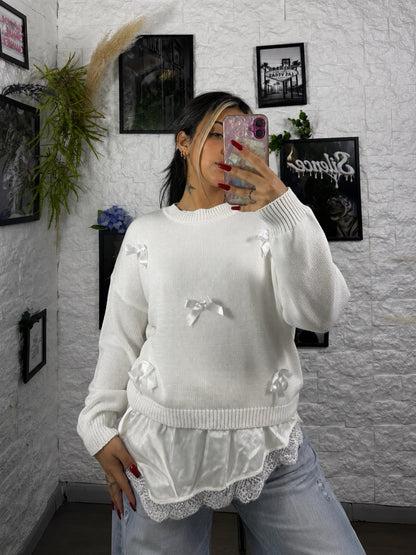 Maglioncino in maglia con fiocchetti in raso applicati