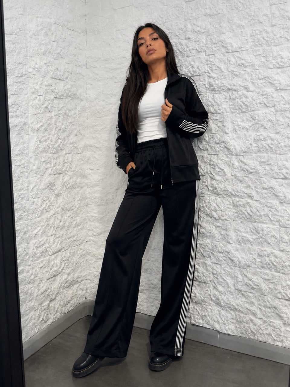 Completo con zip e pantalone palazzo con bande - GARZATO