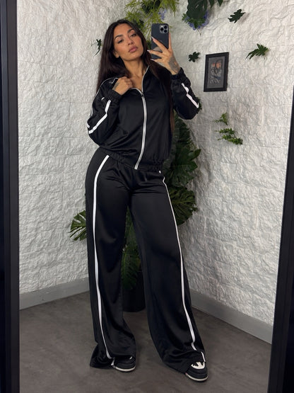 Completo nero con zip e pantalone palazzo con bande laterali - GARZATO