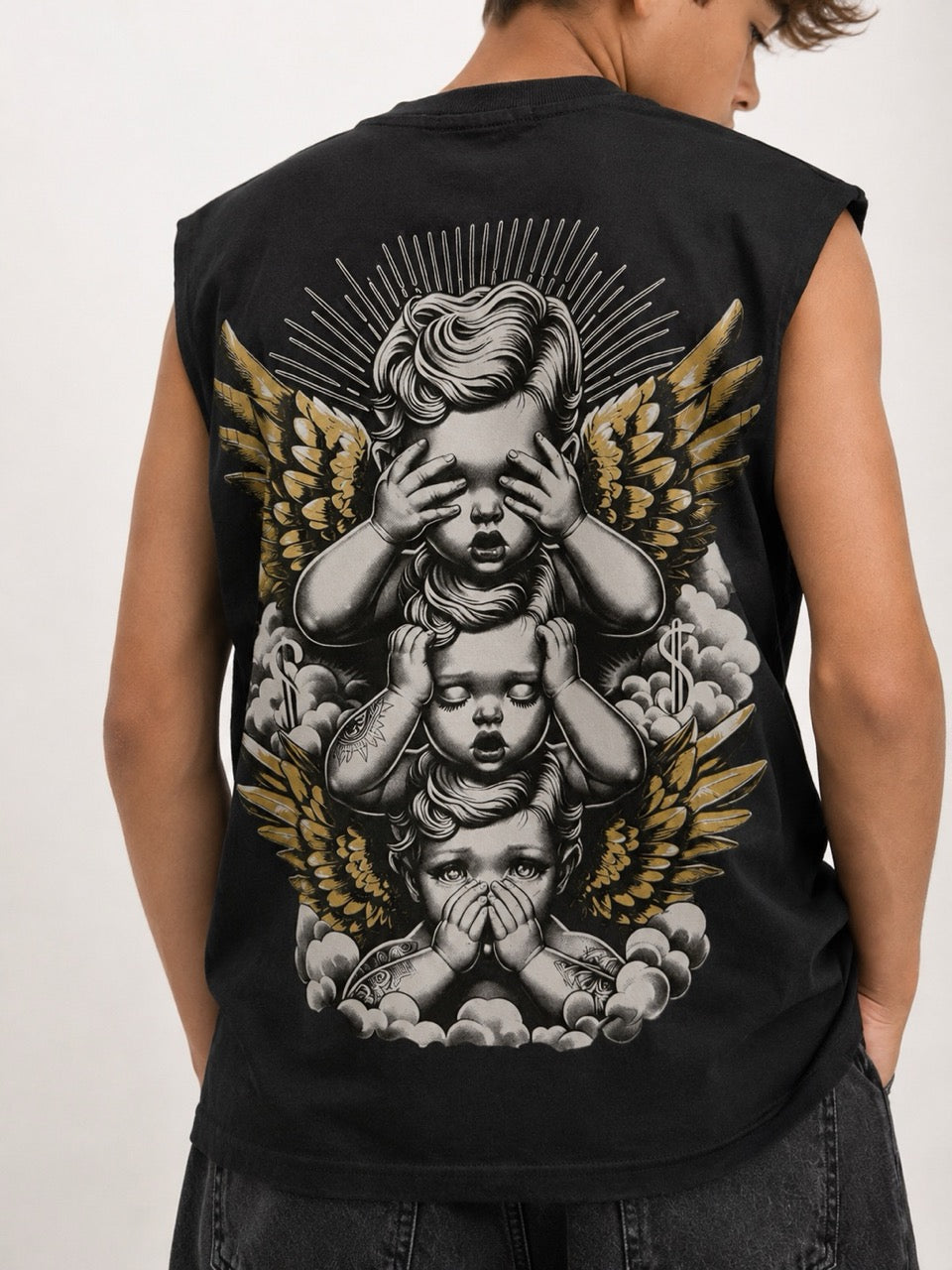 T-shirt smanicata nera con stampa angeli sul retro 10-16 anni