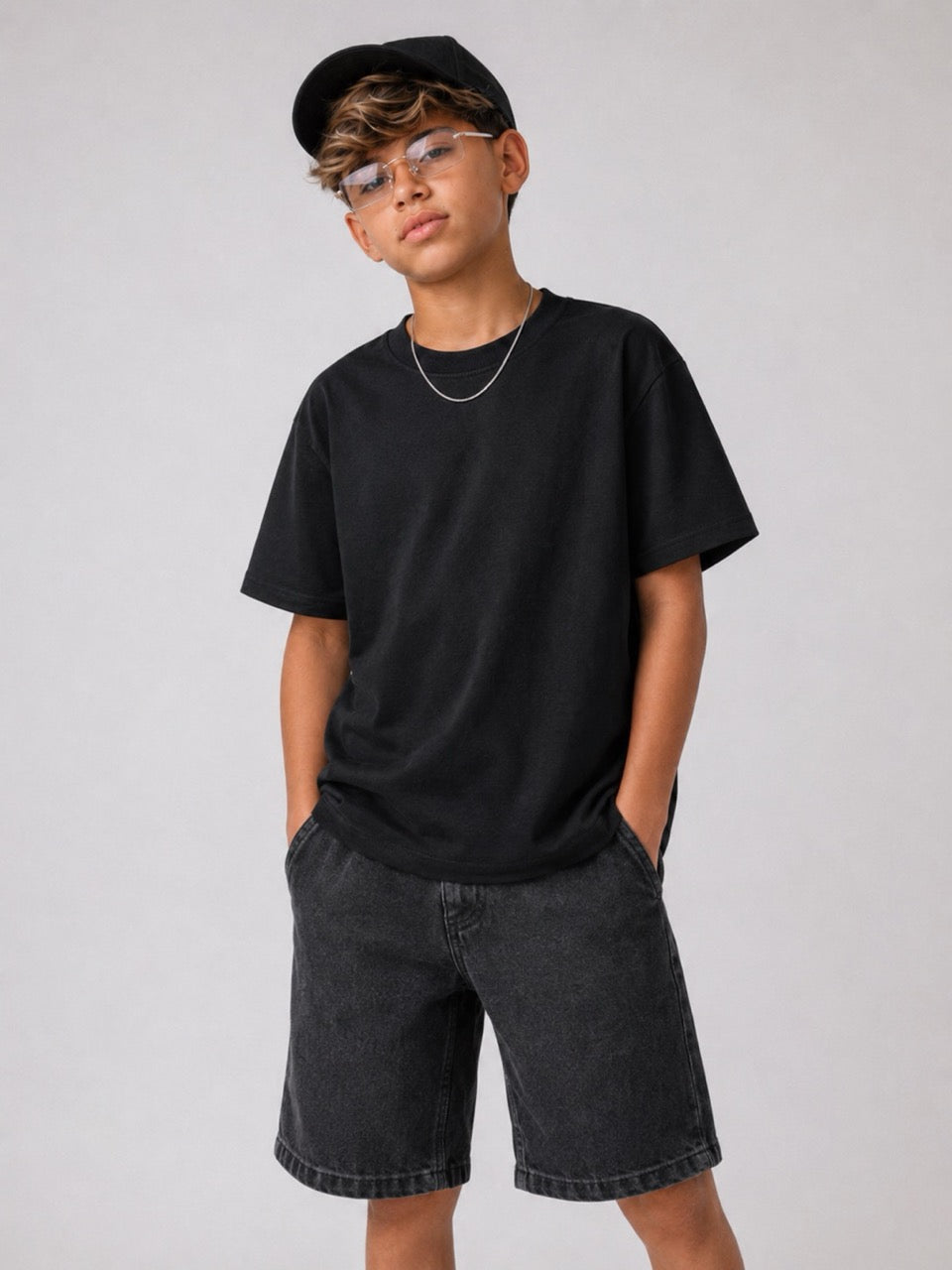 T-shirt nera con stampa "BLACK ANGELS BLACK" 10-16 anni