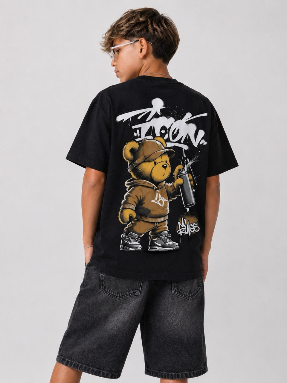 T-shirt nera con stampa orsetto sul retro 10-16 anni