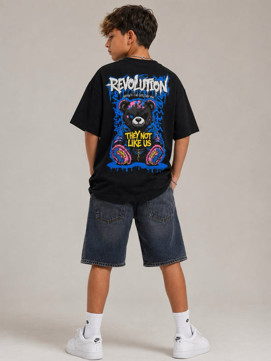 T-shirt nera con stampa REVOLUTION e orsetto 10-16 anni