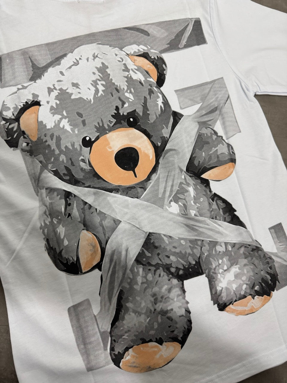 T-shirt bianca con stampa orso grigio 10-16 anni