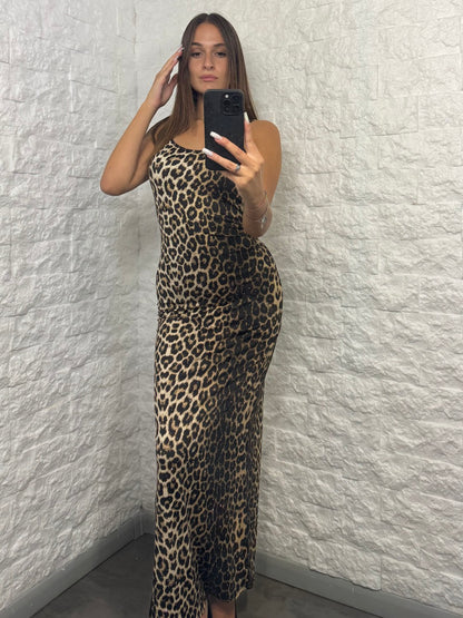 Abito tubino lungo leopardato con strass e spacco laterale