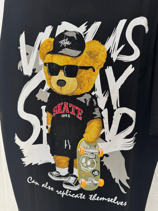 T-shirt nera con brillantini e stampa con orso