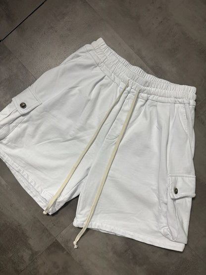 Pantaloncino cargo bianco in cotone con tasche laterali