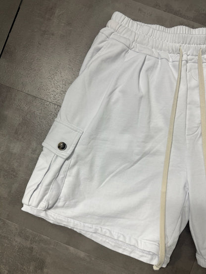Pantaloncino cargo bianco in cotone con tasche laterali