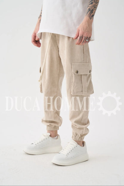 Pantalone cargo beige a millerighe in tessuto leggero
