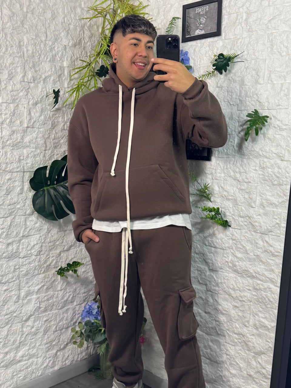 Completo marrone in doppio cotone con felpa e pantalone cargo - FELPATO