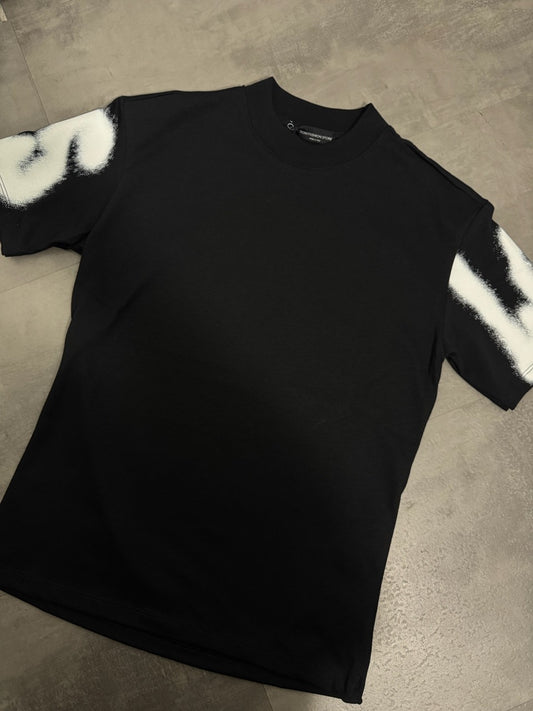 T-shirt nera con mezzo collo alto e scritta "LOS ANGELES" spray 10-16 anni