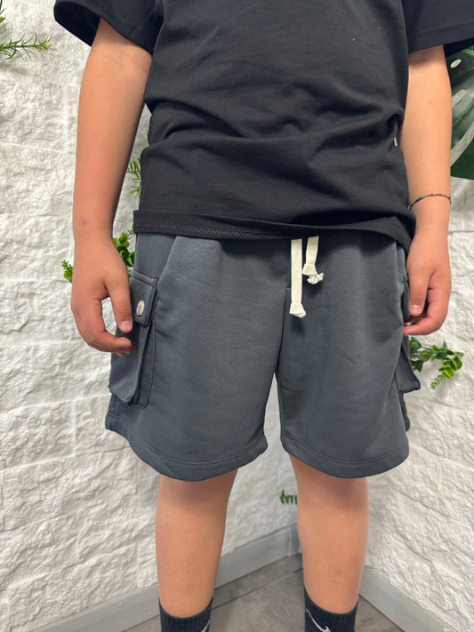Pantaloncino cargo grigio piombo in cotone con tasche laterali 10-16 anni