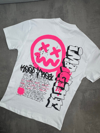 T-shirt bianca con mezzo collo alto e stampa smile fucsia - OVERSIZE 10-16 anni