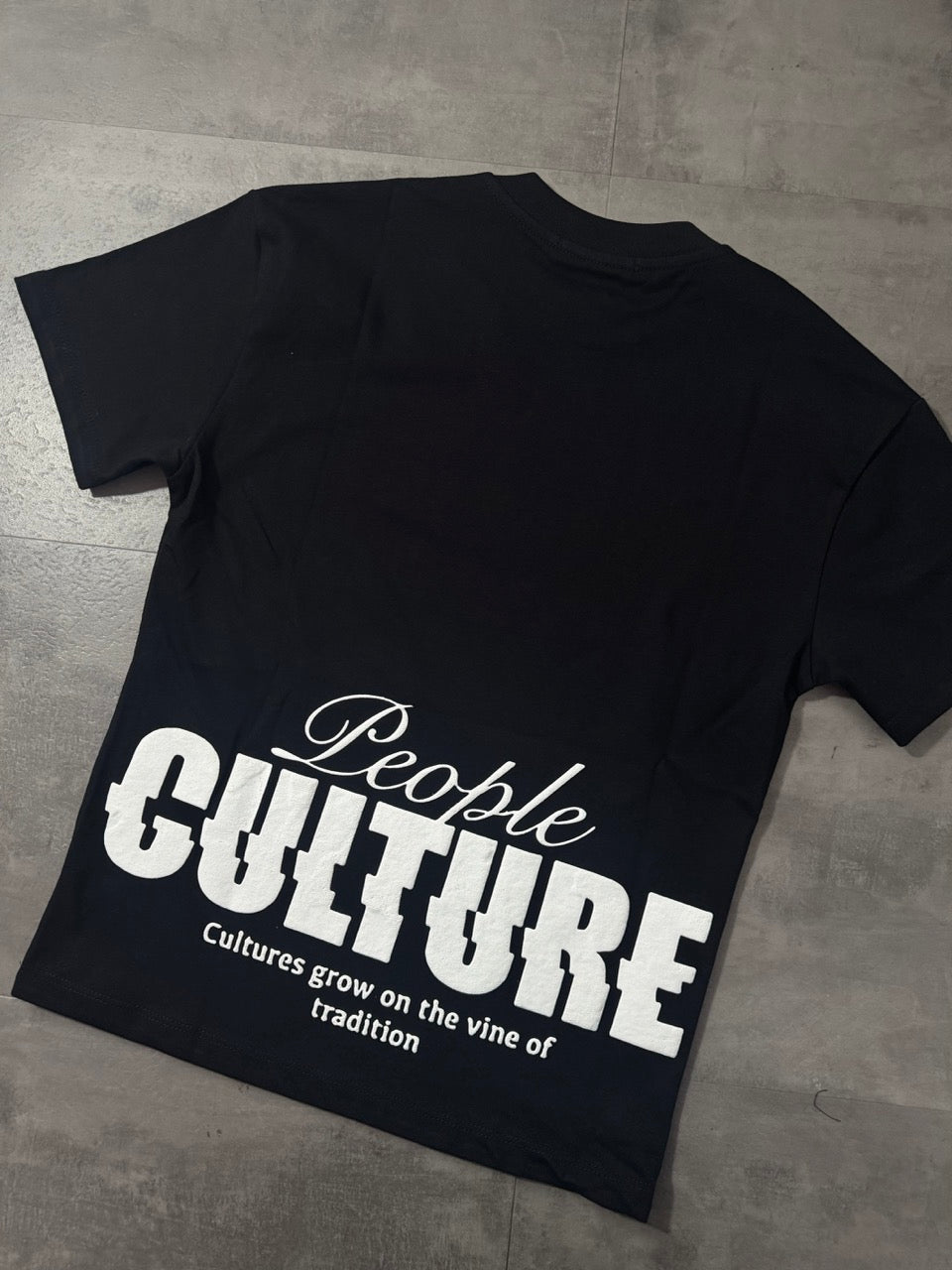 T-shirt nera con stampa scritta "CULTURE" 10-16 anni - OVERSIZE