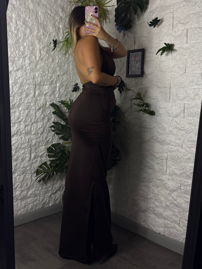 tubino lungo con coppette, drapeggio e collier integrato oro